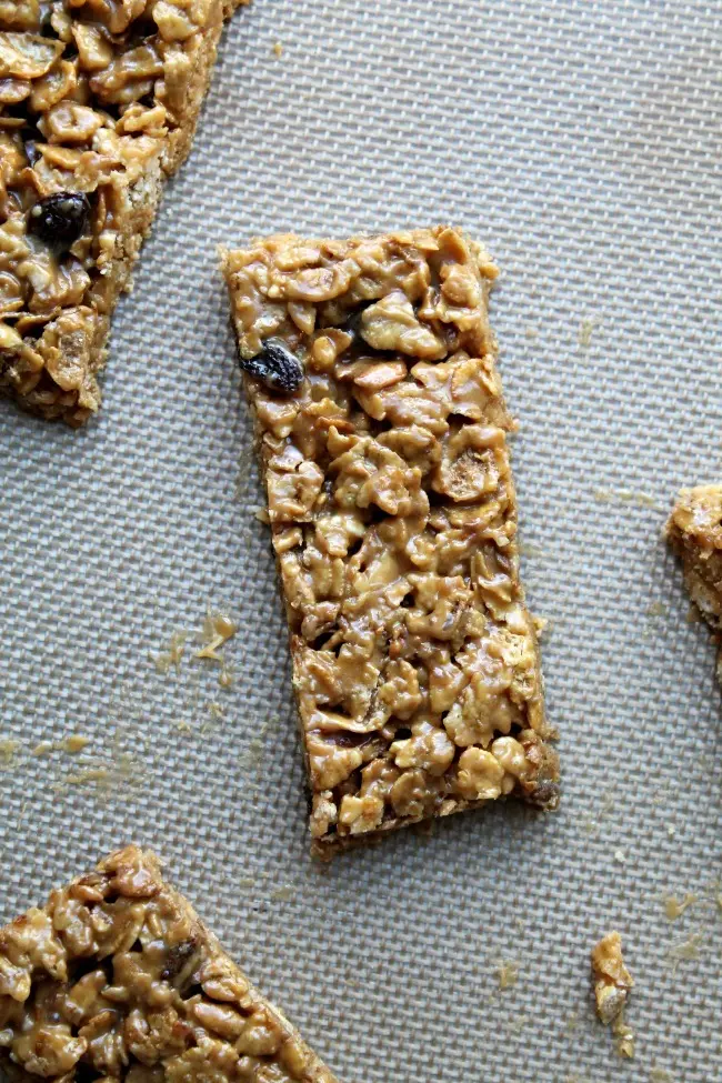 Chewy peanut butter cereal bars Great Grains recipe